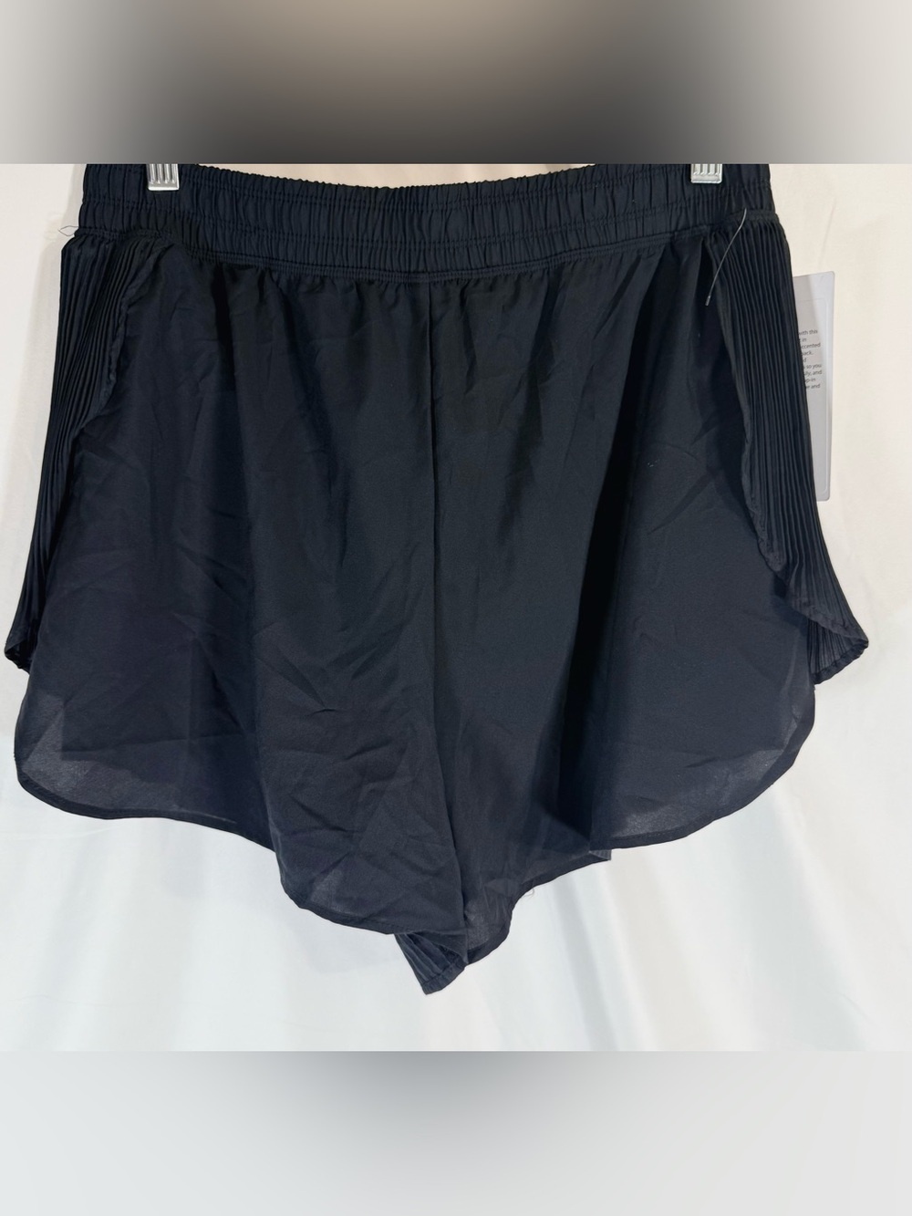 Marika “Lilian” Loose Fit Pleated Shorts With Flyaway Split Sides Size Large - Picture 4 of 14